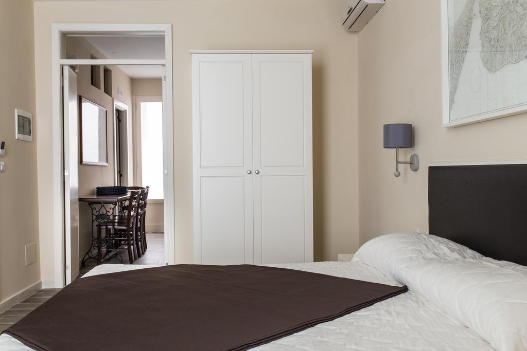 Faro Bianco Gallipoli - Suites & Apartments Buitenkant foto